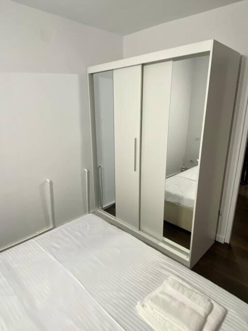 Bistriţa Eda Apartment מראה חיצוני תמונה